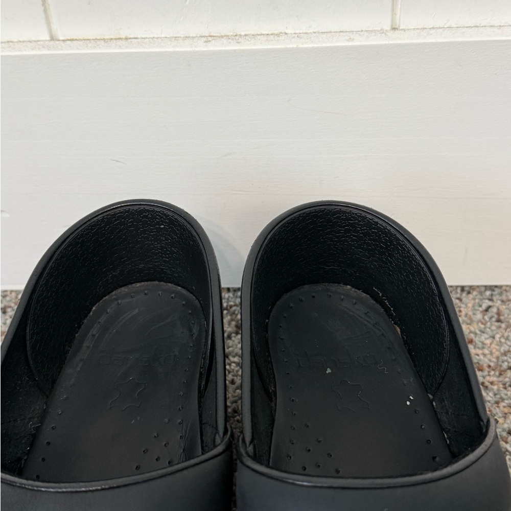 DANSKO All Black Slip On Shoes 39 - Picture 13 of 14